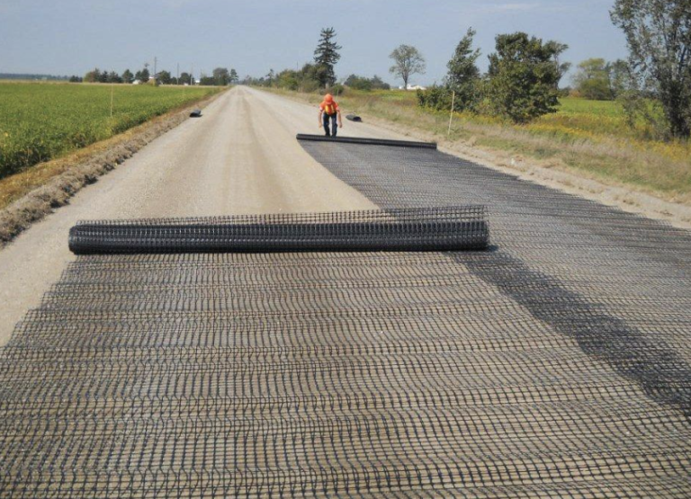 Peran Geotextile PT Petra Nusa Elshada dalam Mendukung Proyek Konstruksi Berkelanjutan